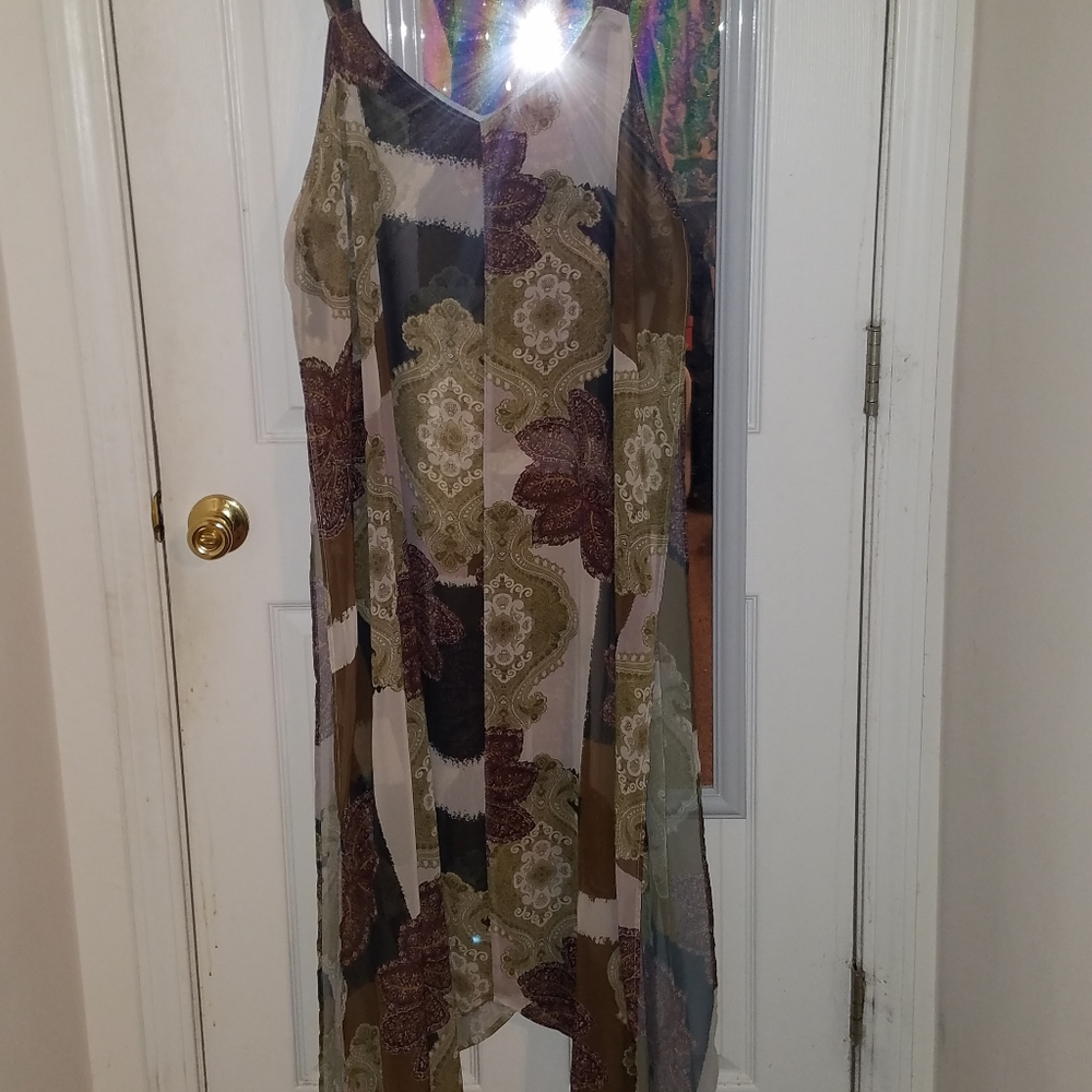 Cato Size 14/16 Multicolored Paisley Short Dress with Flowy Overlay